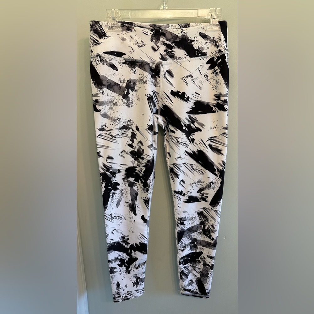 Fabletics Leggings Medium